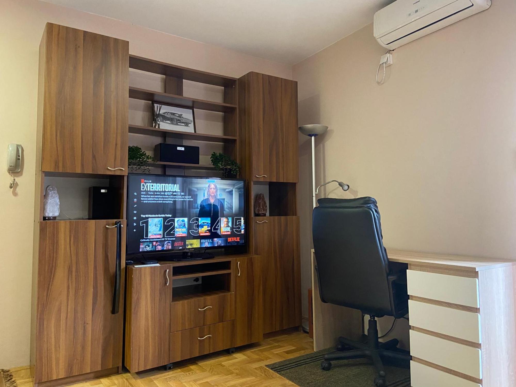 Mila Apartment Novi Sad Exteriör bild